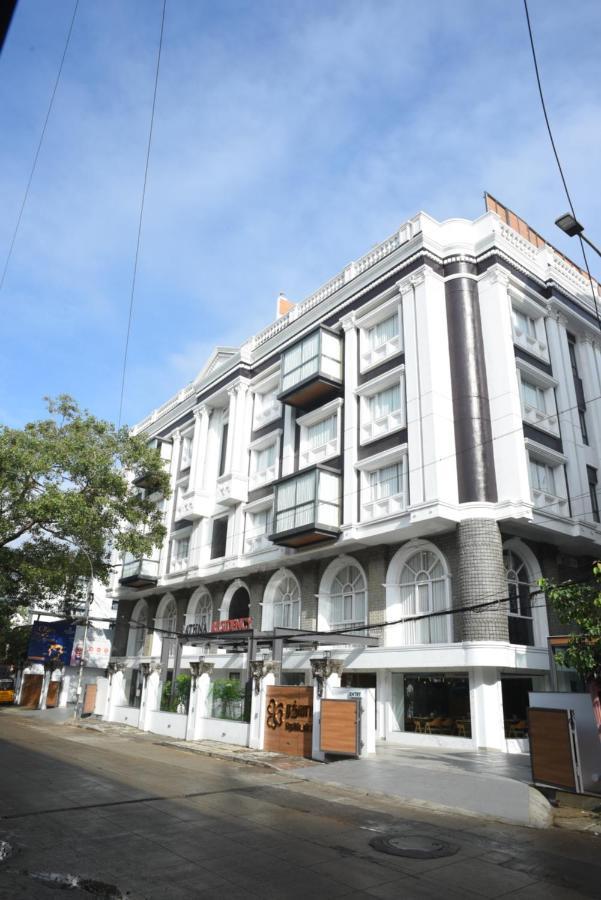 Rathna Residency - Near Us Consulate *